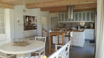 In-room dining