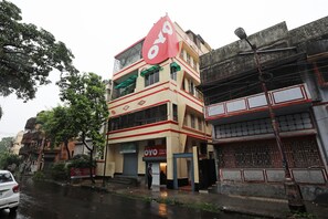 Exterior - OYO 11569 Jalan Lake View (Kolkata)