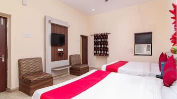 Double or Twin Room | Free WiFi, bed sheets