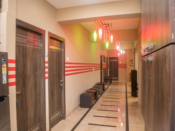 Lobby - OYO 6356 Urban Guest House (Alipur)