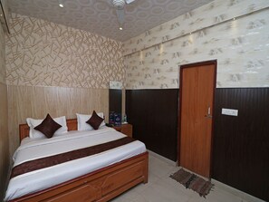 Deluxe Double or Twin Room, 1 King Bed | Free WiFi - OYO 13234 Hotel Mahak (Lucknow)