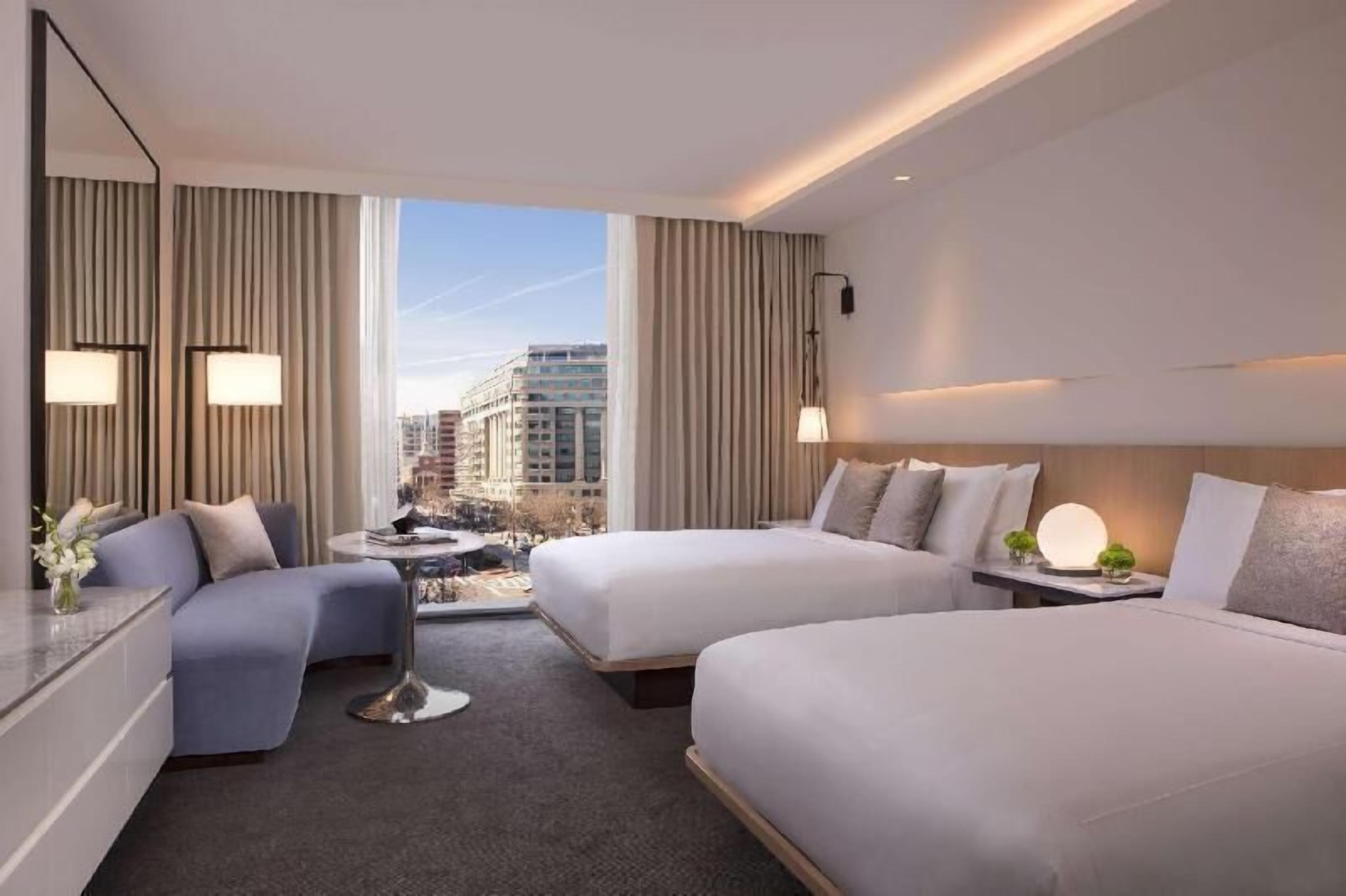 Frette Italian sheets, premium bedding, pillow-top beds, minibar