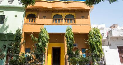 OYO 14227 Home Lake View Stay Brahmpol