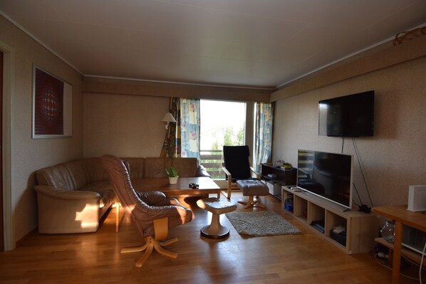 Hús | Stofa | Flatskjársjónvarp