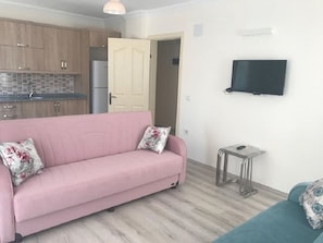 Appartamento, 2 camere da letto, non fumatori | Area soggiorno | TV LCD