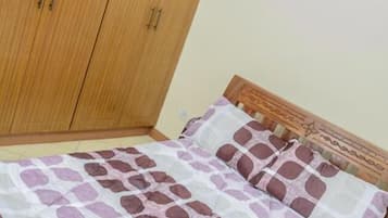 Deluxe House | 3 bedrooms, iron/ironing board, free WiFi, bed sheets