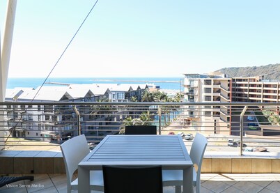 1 Bedroom Luxury Apartment