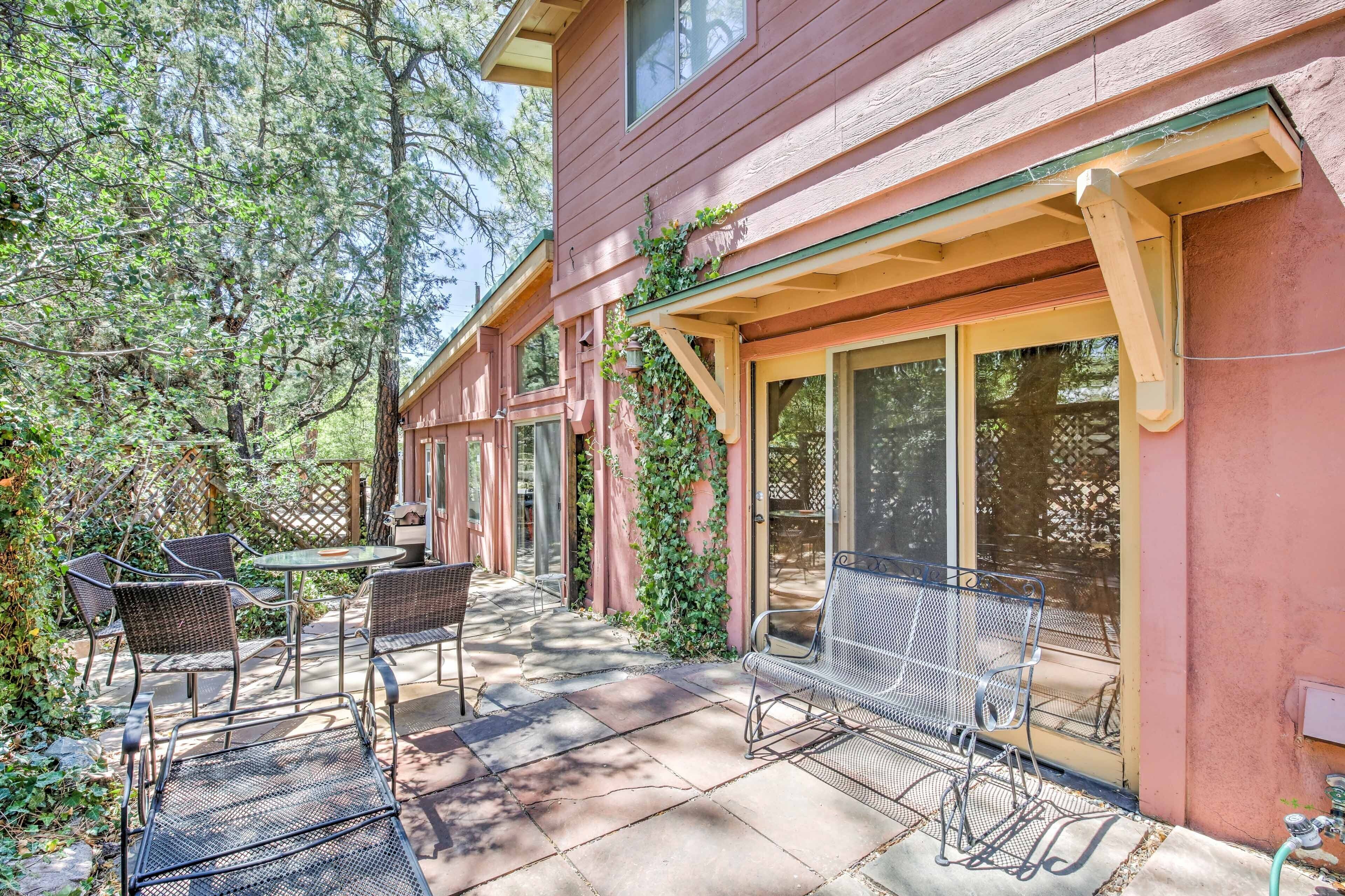Couple’s Prescott Studio - Historic Downtown 1 Mi!