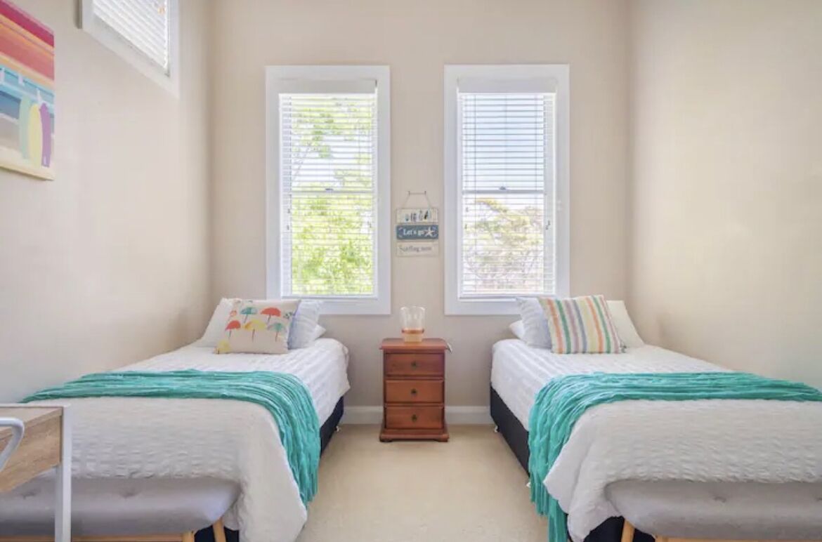 Bedroom 3 - Single Long can be joined to make a King