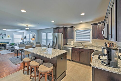 Indianapolis Vacation Rental - Walk to the IMS!