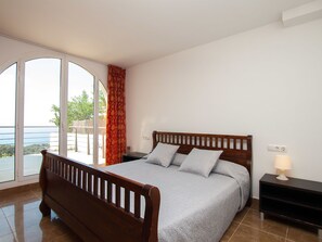 6 slaapkamers, reisbedje, gratis wifi