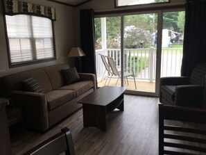 Two Bedroom Cottage (No Linens) | Living room | Fireplace