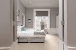 1 soverom, strykejern/-brett, reiseseng for barn og wi-fi