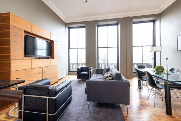 TV, offices