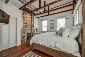 4 bedrooms, iron/ironing board, travel cot, WiFi