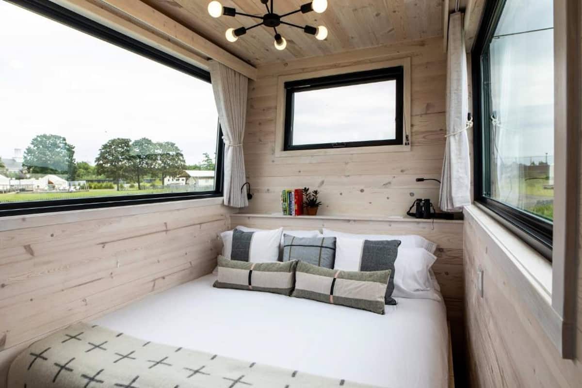 1 bedroom, premium bedding, down duvets, pillow-top beds