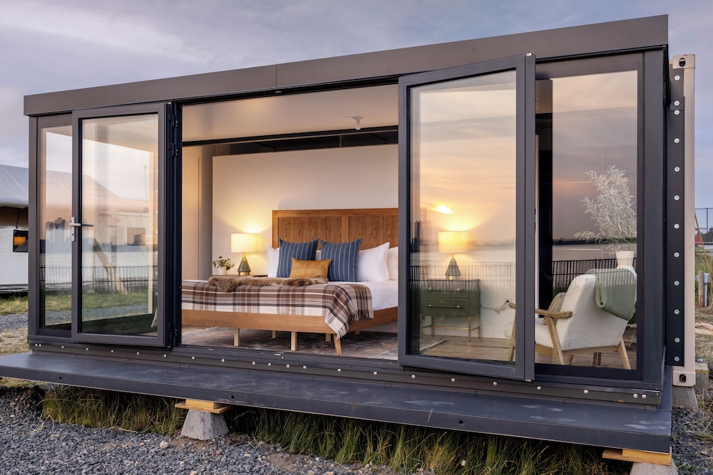 Collective Retreats Governors Island by null