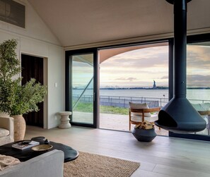 The Summit Suite | Living area