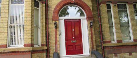 Entrada de la propiedad