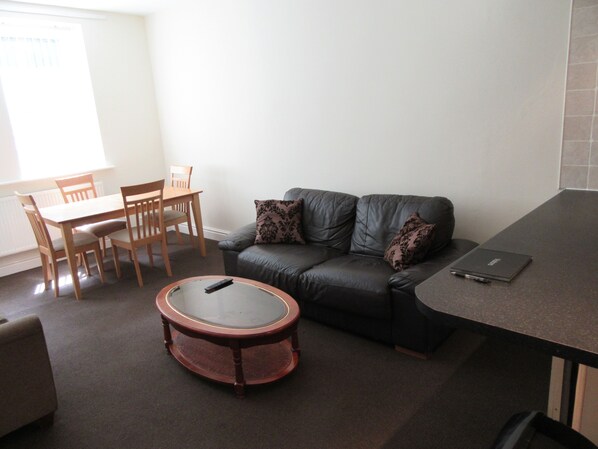 Living room - No 2 (Liverpool)