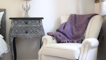 1 bedroom, desk, iron/ironing board, rollaway beds