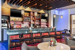 Bar (on property) - Hyatt Place Tampa/Wesley Chapel (Lutz)