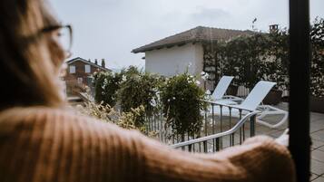 Junior Room, Terrace | Premium bedding, down duvets, minibar, in-room safe