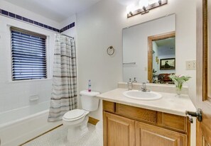 Vòi sen/bồn tắm kết hợp, đồ dùng nhà tắm thân thiện với môi trường 