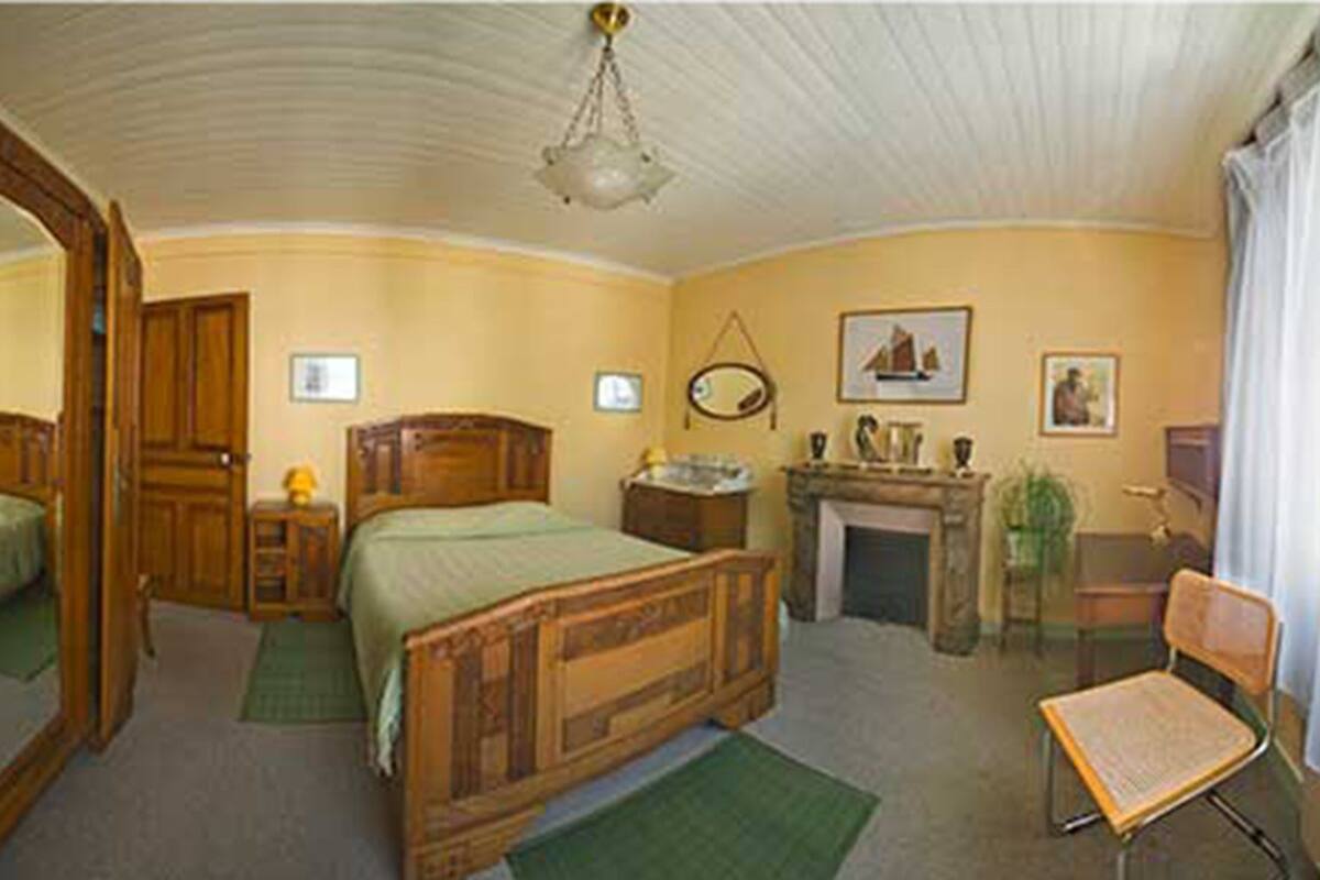 Double Room (#6)