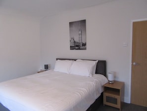 1 bedroom, iron/ironing board, free cots/infant beds