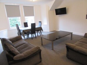 City Apartment, 2 Bedrooms, Non Smoking | Living room | Flat-screen TV - No 9 at Ivanhoe (Liverpool)
