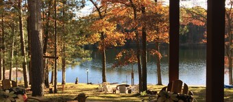 Abbott Lake House: Experience Michigan's Autumn Magic