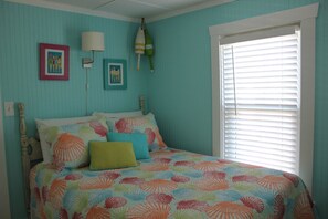 2 chambres, fer et planche à repasser, lit parapluie, Wi-Fi gratuit