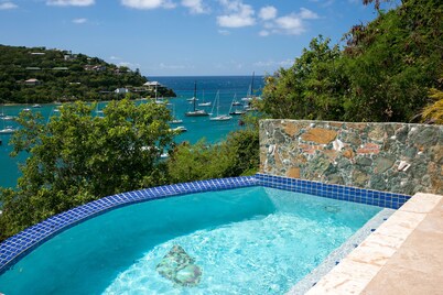 Villa Bombalassy, 2 Bedroom Luxury Vacation Villa, St. John, USVI