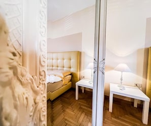1 bedroom, iron/ironing board, travel crib, WiFi
