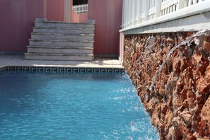 Outdoor pool - Luxury Villa with swimming pool  (Falésia)