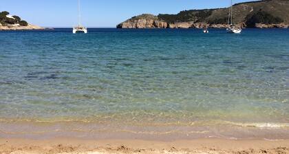 IMPRESSIVE VIEWS, POOL-GARDEN, CLIMATIZACION, WiFi. NEAR SEA HUTG-02835