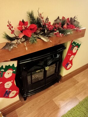 Interior - Larch Cottage Ruston with hot tub (dogs go free) (Scarborough)