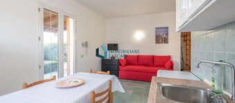 Stunning villa a few steps from the sea, 8 beds