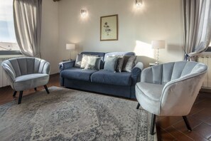 TV - Pitti Luxury Terrace in Florence, a terrace overlooking Florence by Mmega (Firenze)