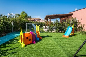 Children's area - Villa Luana with direct access to the sea (Gorgo Lungo)