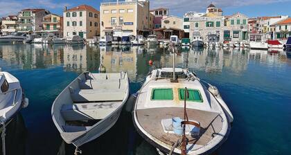 Gemütliches Zuhause in Vodice mit WLAN