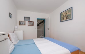 3 Schlafzimmer, kostenloses WLAN, Bettwäsche