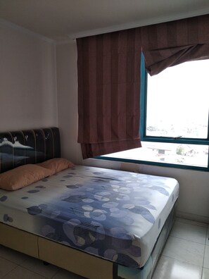 Apartment, 3 Schlafzimmer | 3 Schlafzimmer, Schreibtisch, Bügeleisen/Bügelbrett, Zustellbetten