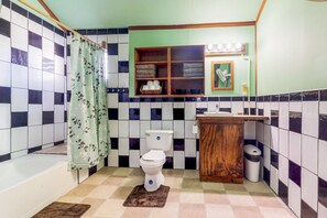 Free toiletries, towels
