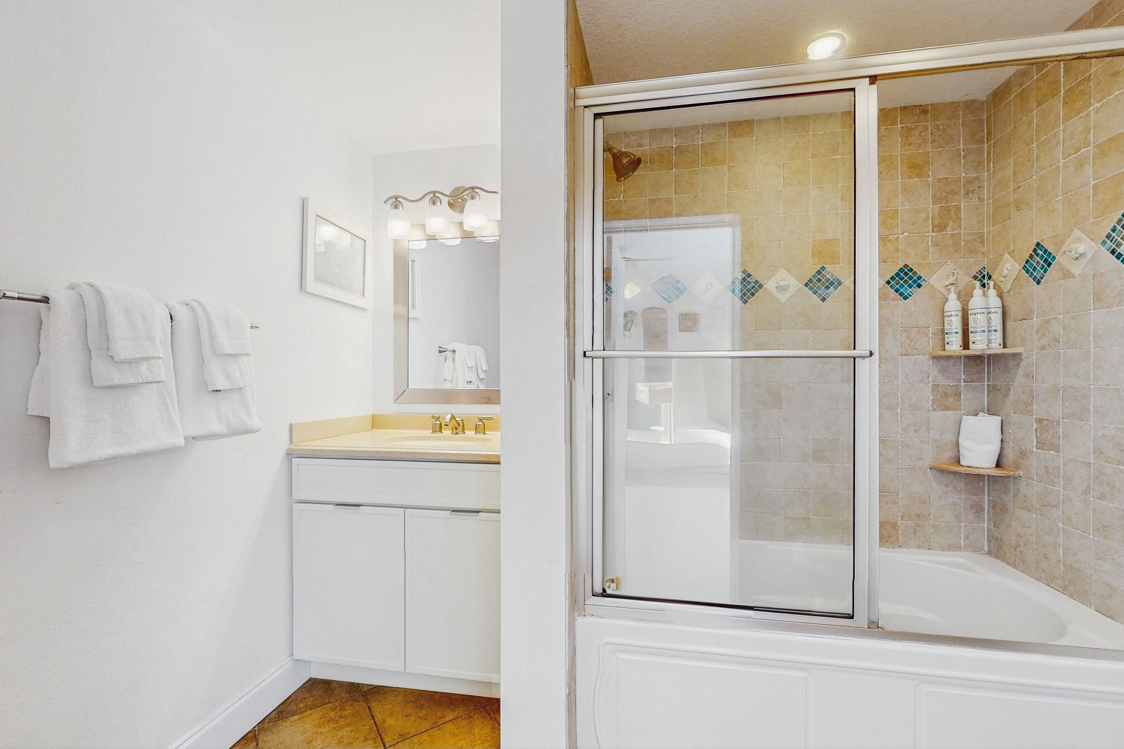 Articles de toilette gratuits, serviettes fournies