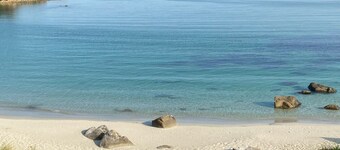 Family gîte 6/8 people 100m from the sea/GR34 with swimming pool