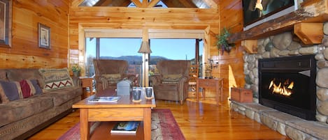 Flat-screen TV, fireplace, DVD player, table football