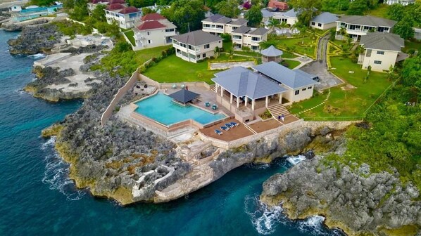 Exterior - The SOV Resorts (Negril)