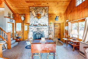 Interior - Vintage lakefront cabin with incredible water views, private dock & pebble beach (Greenville)